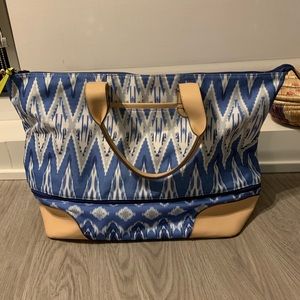 Stella & Dot Ikat Expandable Travel Bag